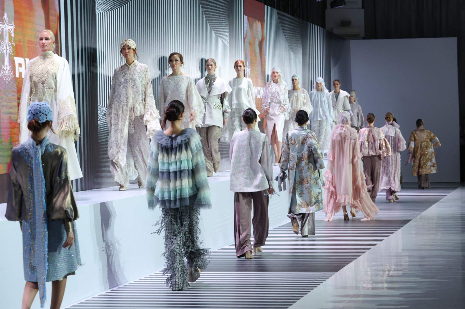 a19ecddf-09f8-49a0-9897-e9d570729273